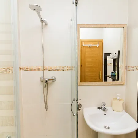 Calle Mezquitilla - Spacious By La Recepcion *